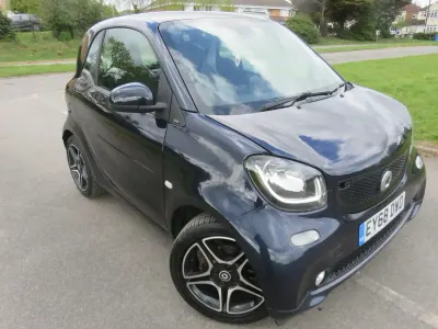 Begagnad Smart ForTwo Coupé 90 HK (66 kW) 2018 Blå Sportkupé