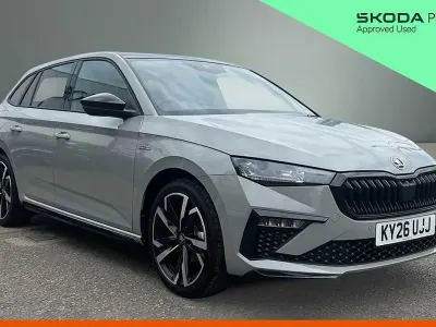 Nuevo Skoda Scala Monte Carlo 116 CV (85 kW) 2026 Gris Utilitario