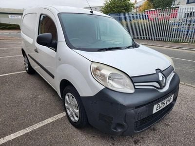 Used Renault Kangoo 88 HP (64 kW) 2015 White MPV