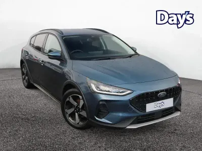 Used Ford Focus Active 125 HP (91 kW) 2022 Blue Hatchback