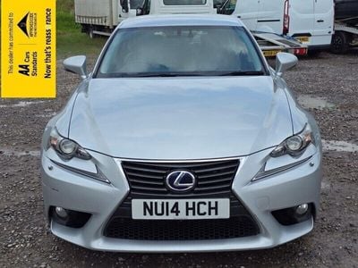 Lexus IS300h