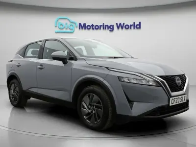 Used Nissan Qashqai Acenta Premium 140 HP (102 kW) 2023 Grey SUV