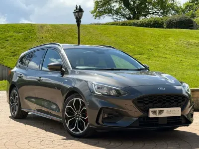 Used Ford Focus ST-Line X 120 HP (88 kW) 2020 Grey Estate