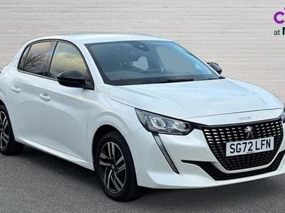 Used Peugeot 208 Allure+ 100 HP (73 kW) 2022 White Hatchback