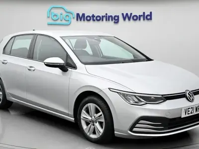 Used VW Golf VIII Life 131 HP (96 kW) 2024 Hatchback