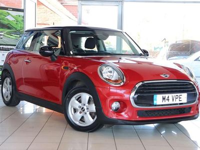 Used Mini Cooper Hatch 136 HP (100 kW) 2016 Red Hatchback