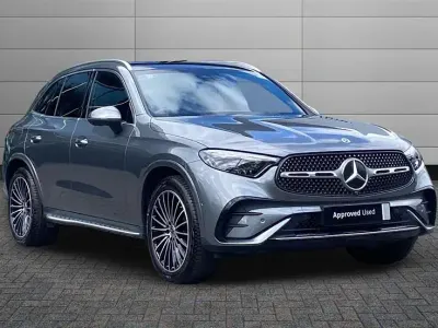 Begagnad Mercedes GLC300 AMG Line Premium Plus 258 HK (189 kW) 2023 Grå Kombi