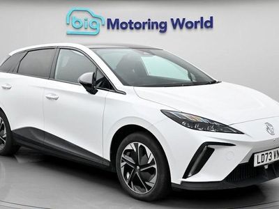 Begagnad MG MG4 EV Trophy 150 kW (204 HK) 2025 Halvkombi