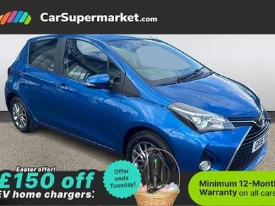 Used Toyota Yaris 99 HP (72 kW) 2016 Blue Hatchback