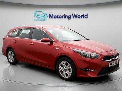 Red Used 2023 Kia Ceed Hatchback | £15,300 (Good price)