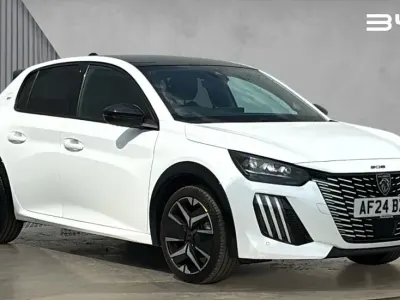 Used Peugeot 208 GTi 136 HP (100 kW) 2024 White Hatchback