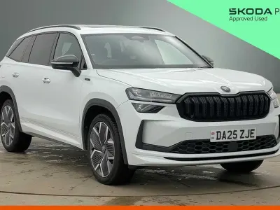 Usado Skoda Kodiaq SportLine 190 HP (139 kW) 2025 Branco SUV