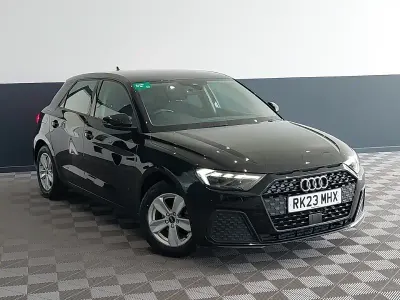 Used Audi A1 Design 95 HP (69 kW) 2023 Black SUV
