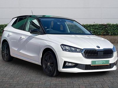 Used Skoda Fabia Colour Edition 59 HP (43 kW) 2023 Candy white body / black magic pearl effect roof Hatchback