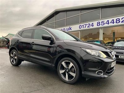 Black Used 2017 Nissan Qashqai N-Vision SUV | £8,780 (Fair price)