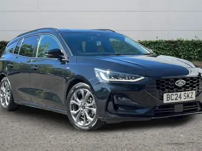 Used Ford Focus ST-Line 155 HP (114 kW) 2023 Black Estate