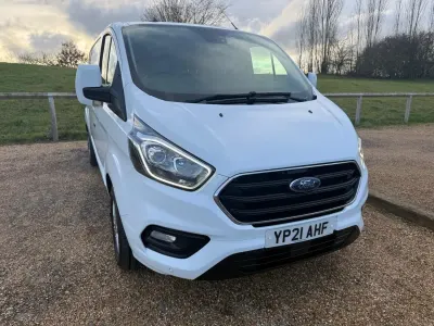 Używany Ford Transit Custom Limited 130 KM (95 kW) 2021 Biały Van