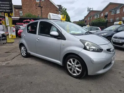 Used Toyota Aygo Platinum 67 HP (49 kW) 2008 Silver Hatchback