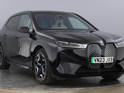 BMW iX