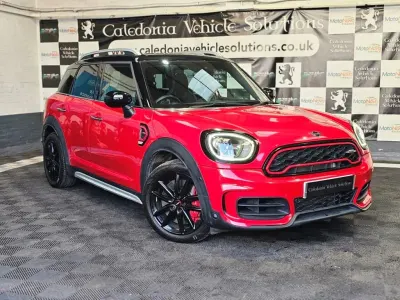 Usado Mini John Cooper Works Countryman 306 CV (225 kW) 2019 Rojo SUV