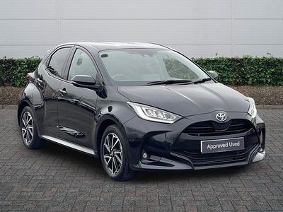 Used Toyota Yaris Hybrid Design 2023 Black Hatchback