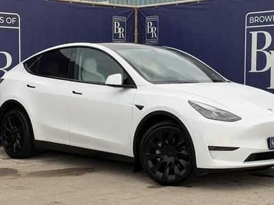 White Used 2022 Tesla Model Y Long Range AWD SUV | £25,250 (Fair price)