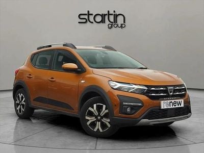Used Dacia Sandero Prestige 90 HP (66 kW) 2022 Orange SUV