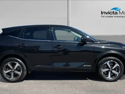 Used Nissan Qashqai N-Connecta 190 HP (139 kW) 2023 Black SUV