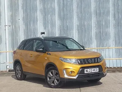 Usado Suzuki Vitara SZ-T 129 CV (94 kW) 2023 Amarillo SUV