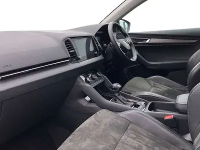 Usado Skoda Karoq SE L 150 HP (110 kW) 2023 Azul SUV
