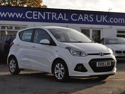 White Used 2015 Hyundai i10 SE Hatchback | £6,995 (Fair price)