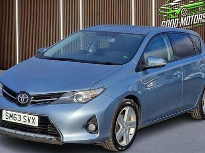 Used Toyota Auris Sport 132 HP (97 kW) 2014 Blue Hatchback