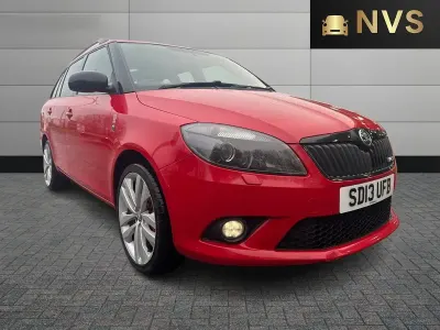 Używany Skoda Fabia vRS 180 KM (132 kW) 2013 Czerwony Kombi