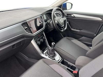 Used VW T-Roc Active 110 HP (80 kW) 2021 Blue SUV