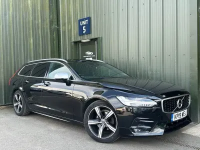Used Volvo V90 R-Design 190 HP (139 kW) 2019 Black Estate