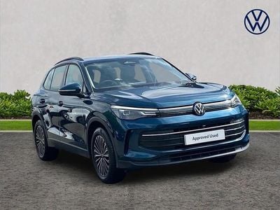 Usado VW Tiguan Life 148 HP (108 kW) 2025 Azul SUV