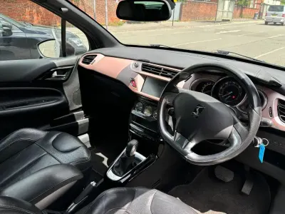Used DS Automobiles DS3 2017 White Hatchback