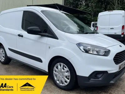 Used Ford Transit Courier 75 HP (55 kW) 2020 White Van