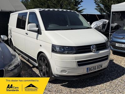 Begagnad VW Transporter 130 HK (95 kW) 2006 Vit Van