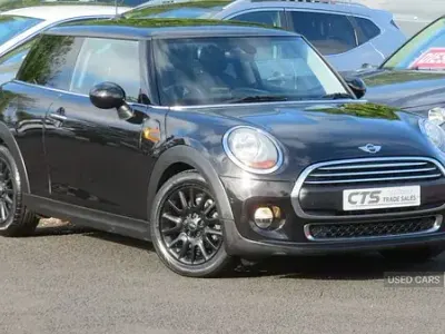 Usado Mini One D Hatch 2017 Negro Utilitario