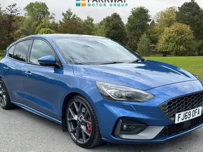 Used Ford Focus ST 280 HP (205 kW) 2019 Blue Hatchback