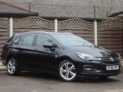 Used Vauxhall Astra SRi 150 HP (110 kW) 2019 Blue Estate