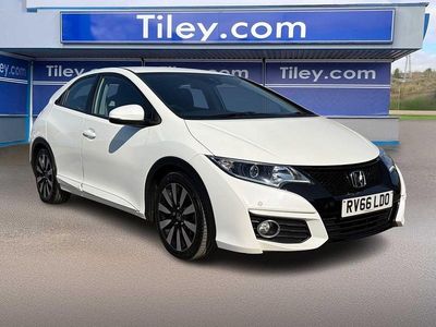 Used Honda Civic SE Plus 2016 White Hatchback