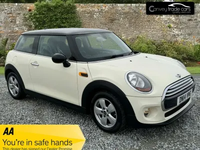 Used Mini Cooper Hatch 2014 White Hatchback