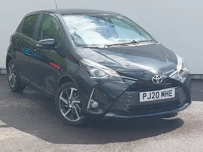 Used Toyota Yaris 111 HP (81 kW) 2020 Black Hatchback