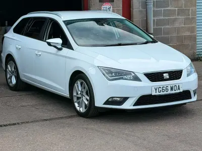 Used Seat Leon SE Dynamic 108 HP (79 kW) 2016 White Estate