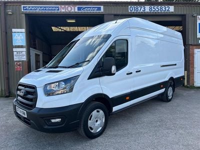 Used Ford Transit Trend 165 HP (121 kW) 2025 White Van