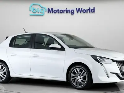 Used Peugeot 208 Active 75 HP (55 kW) 2020 White Hatchback