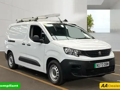 Used Peugeot E-Partner 50 kW (68 HP) 2023 White MPV