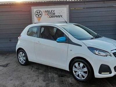 Used Peugeot 108 Active 68 HP (50 kW) 2017 White Hatchback